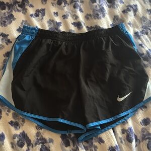 Nike dri fit running shorts lined small